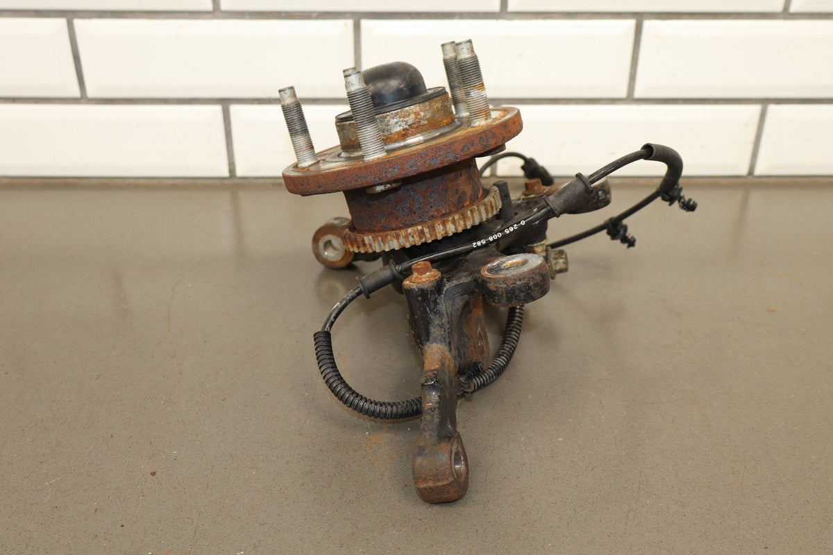 2011-14 Ford Mustang GT Right Front Loaded Spindle Hub Arm