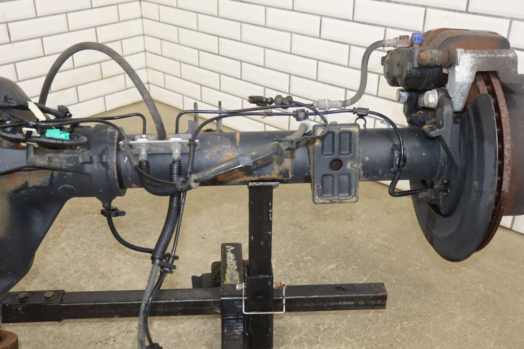 2011 - 2012 Ford F - 250 Super Duty Rear Axle Assembly BC3Z4010B OEM 3.73 E - locker