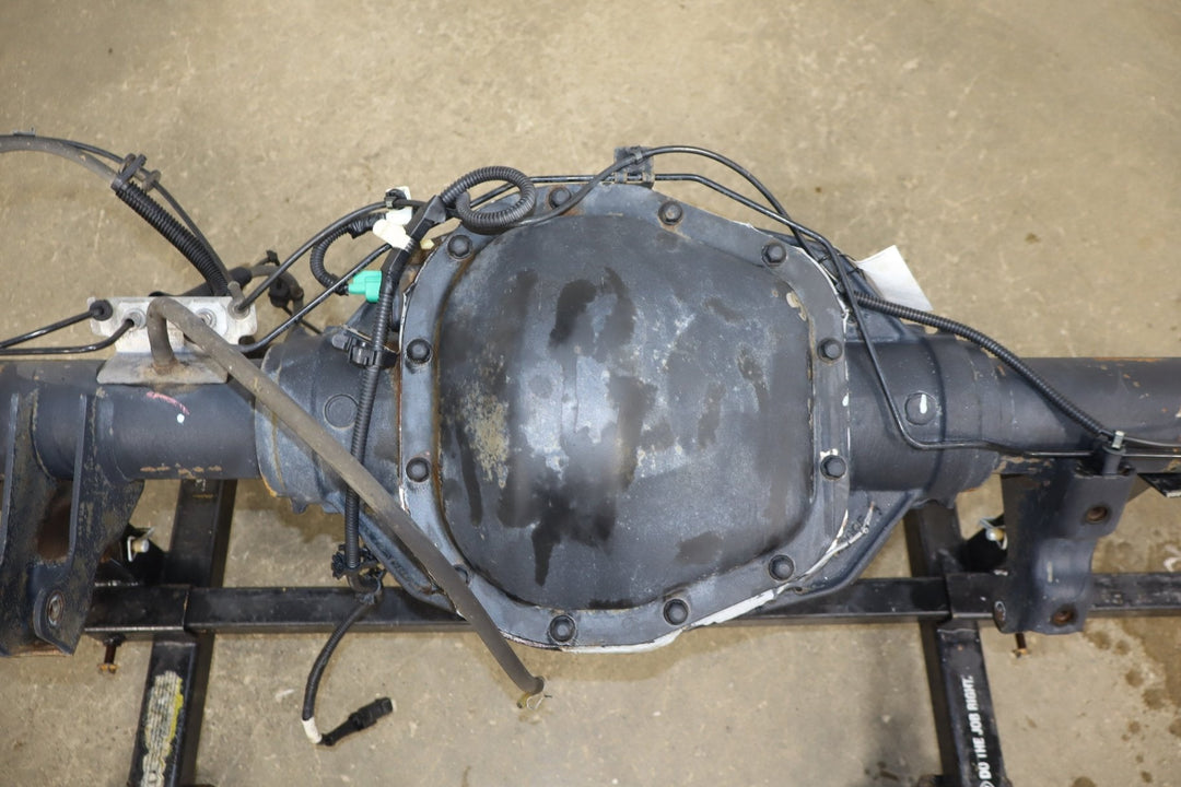 2011 - 2012 Ford F - 250 Super Duty Rear Axle Assembly BC3Z4010B OEM 3.73 E - locker