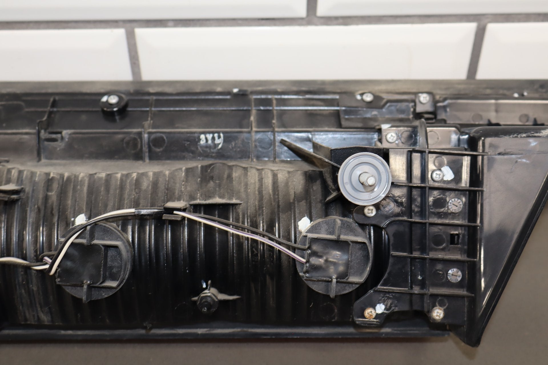 2011-2014 Dodge Challenger Center Mounted Tail Light Assembly OEM