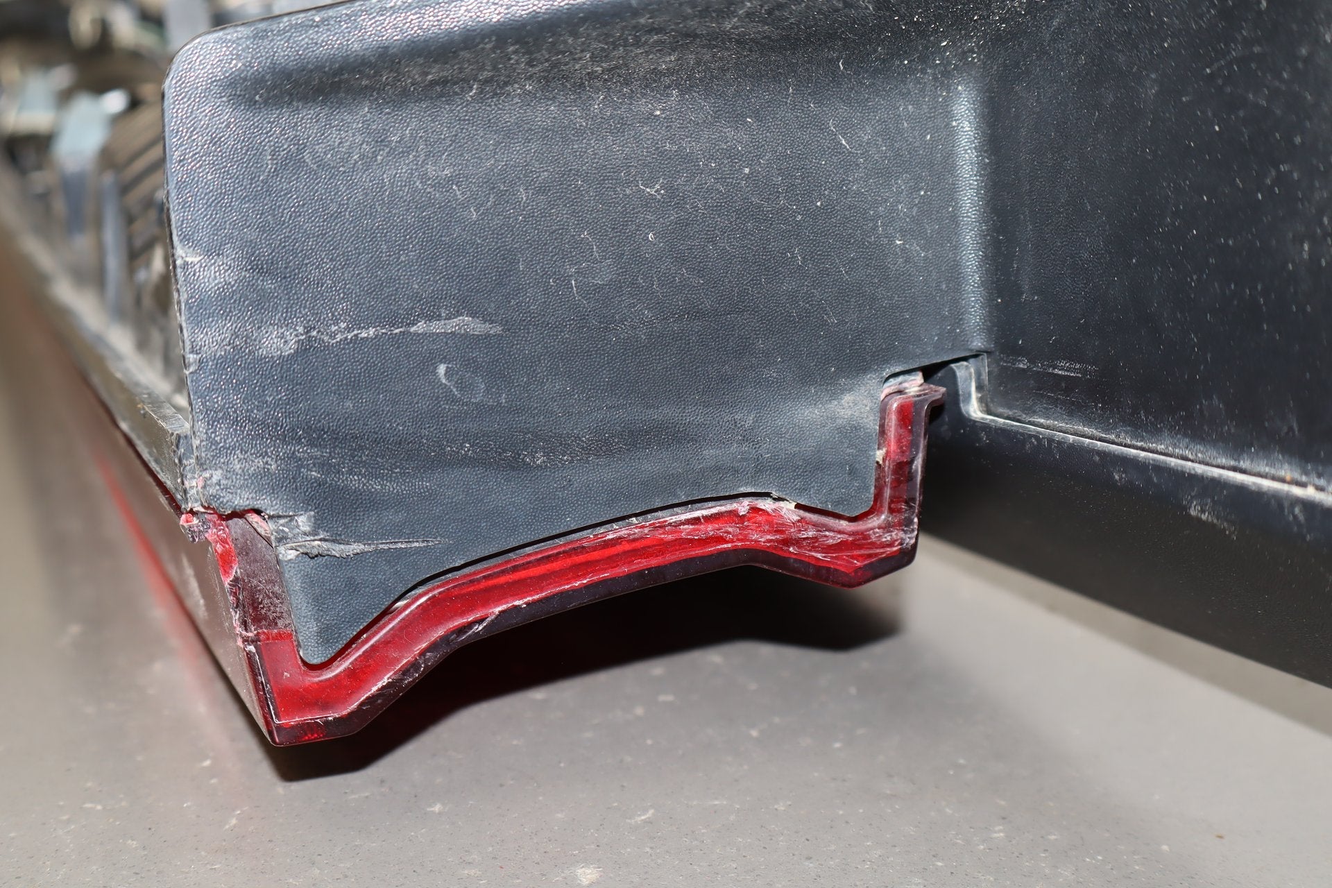 2011-2014 Dodge Challenger Center Mounted Tail Light Assembly OEM