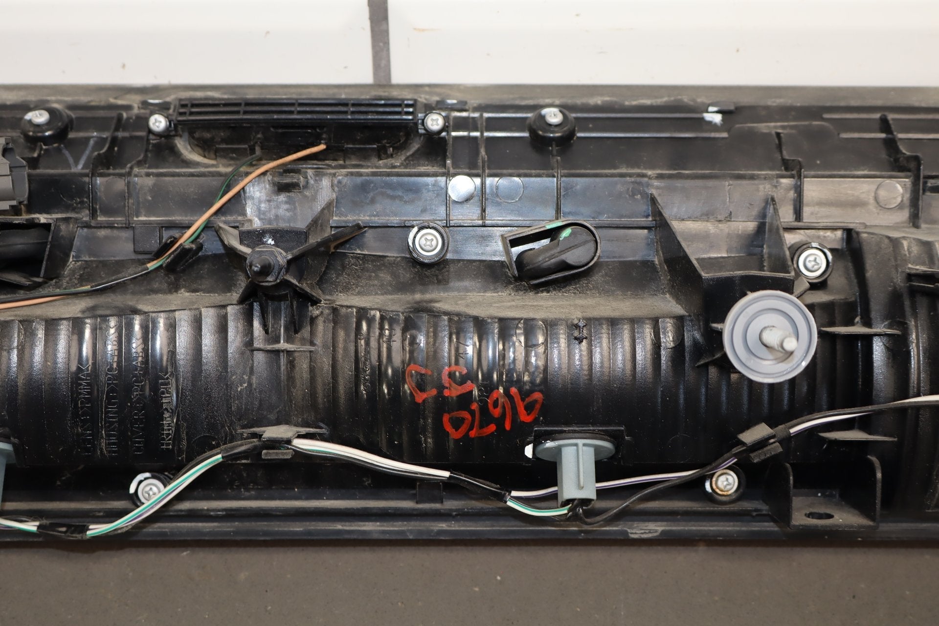 2011-2014 Dodge Challenger Center Mounted Tail Light Assembly OEM