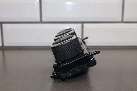 2011-2014 Dodge Challenger Climate Control 55111463AE OEM