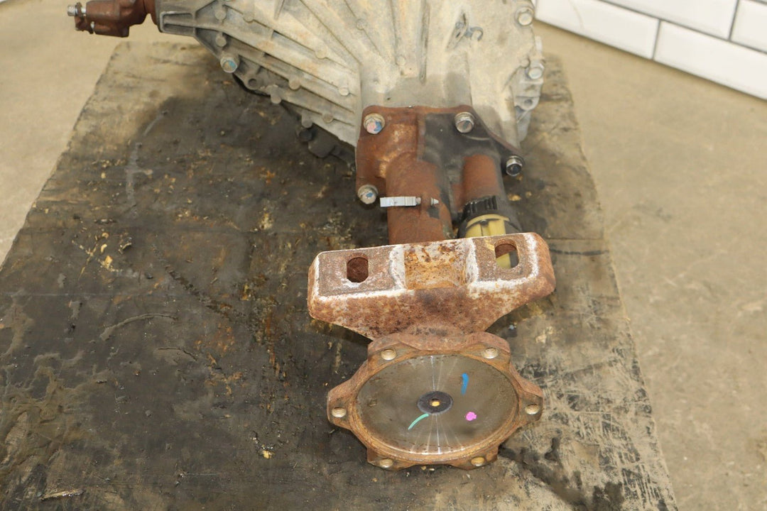 2011 - 2015 Chevrolet Suburban 2500 4WD Front Differential Assembly 3.73 GT4
