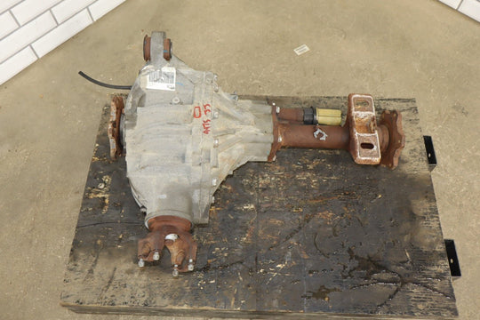 2011 - 2015 Chevrolet Suburban 2500 4WD Front Differential Assembly 3.73 GT4
