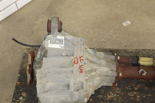 2011 - 2015 Chevrolet Suburban 2500 4WD Front Differential Assembly 3.73 GT4