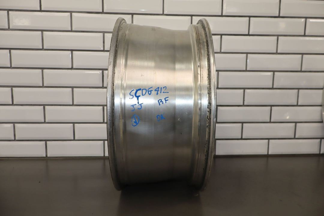 2011 - 2018 Ram 1500 2019 - 2021 Ram Classic 5 - Lug 20x9 6 - Spoke Polished Wheel Set