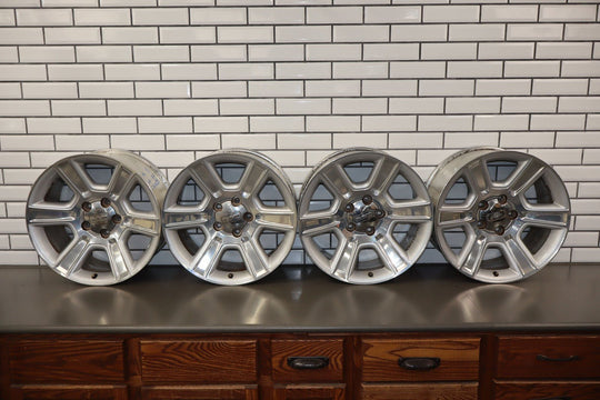 2011 - 2018 Ram 1500 2019 - 2021 Ram Classic 5 - Lug 20x9 6 - Spoke Polished Wheel Set