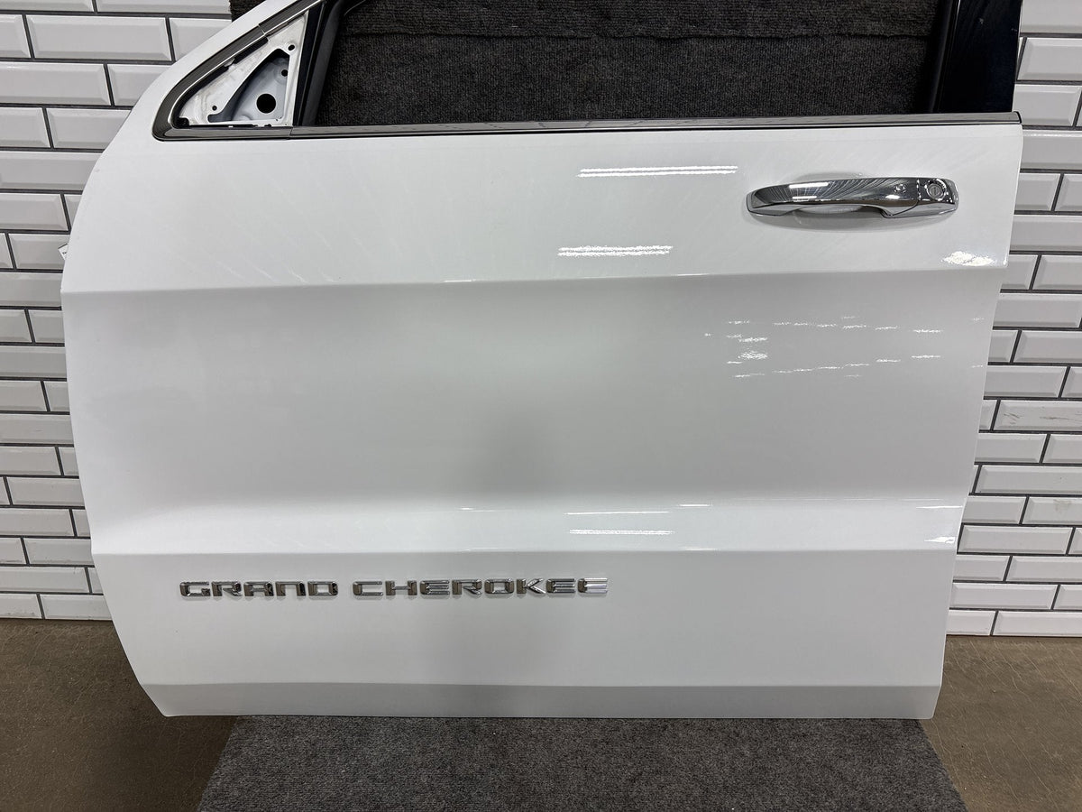 2011-2022 Jeep Grand Cherokee LH Driver Left Front Door Bright White PW7