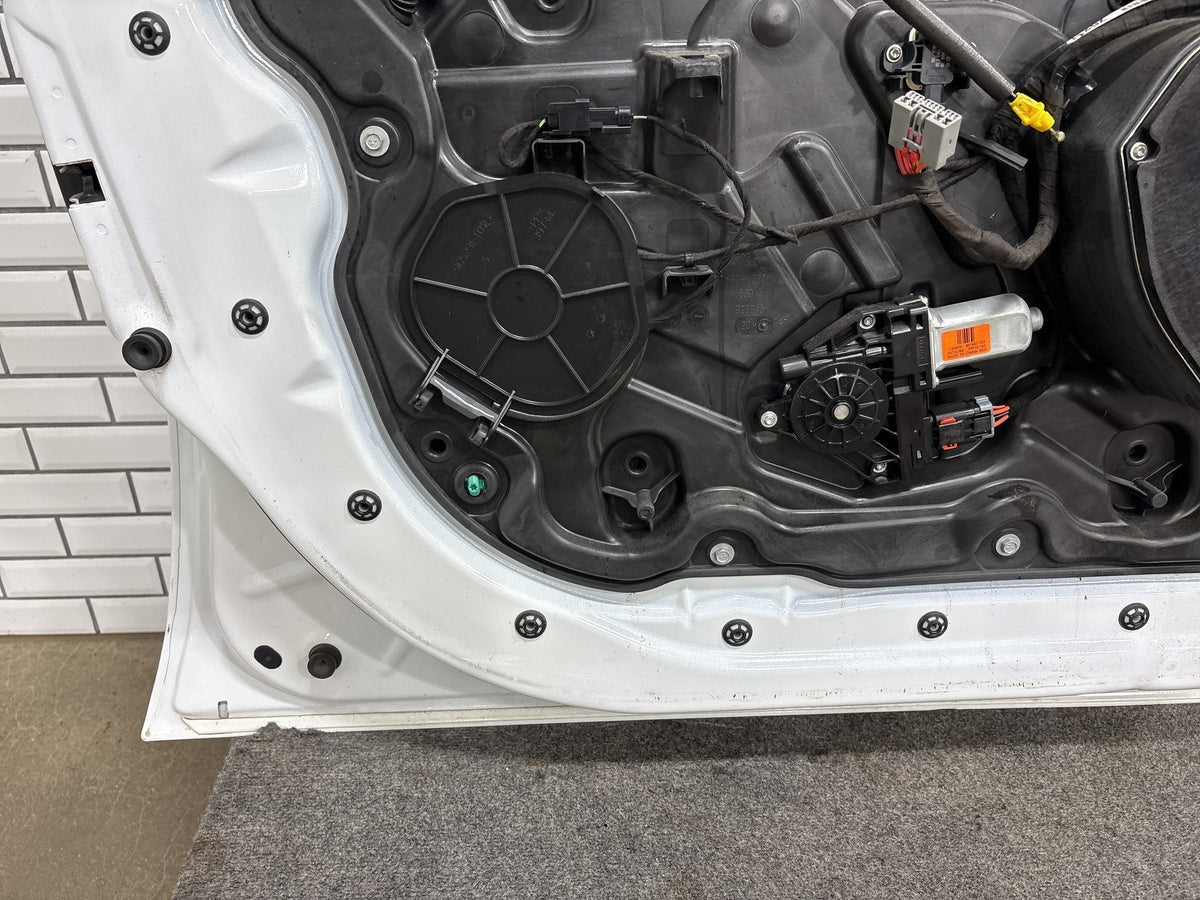 2011-2022 Jeep Grand Cherokee LH Driver Left Front Door Bright White PW7