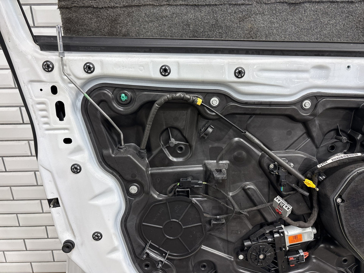 2011-2022 Jeep Grand Cherokee LH Driver Left Front Door Bright White PW7