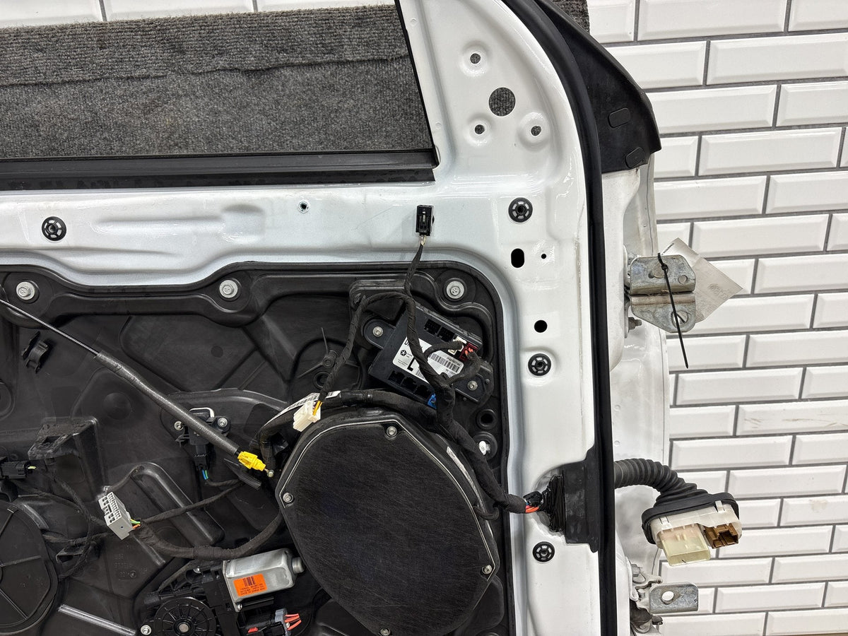 2011-2022 Jeep Grand Cherokee LH Driver Left Front Door Bright White PW7