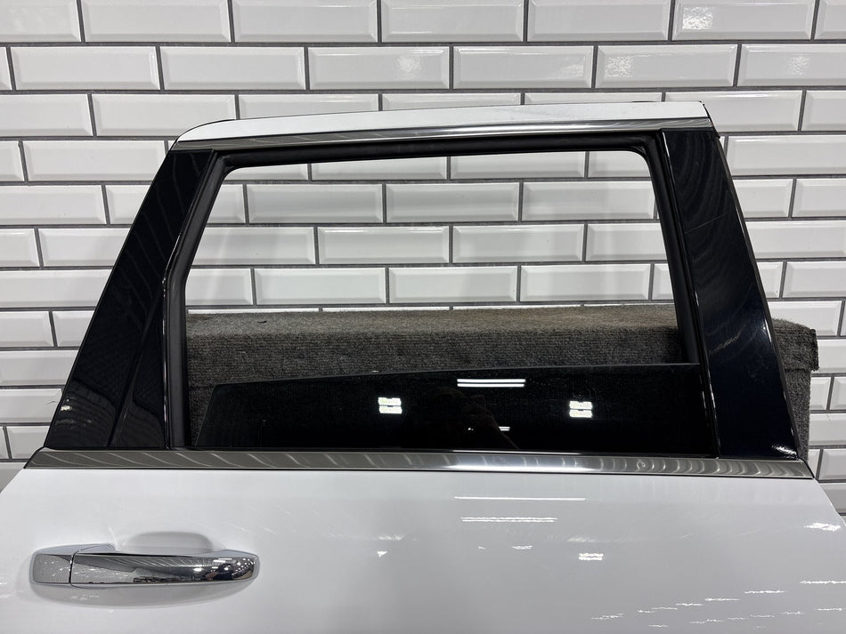 2011-2022 Jeep Grand Cherokee Right Rear Door Bright White ( PW7 )