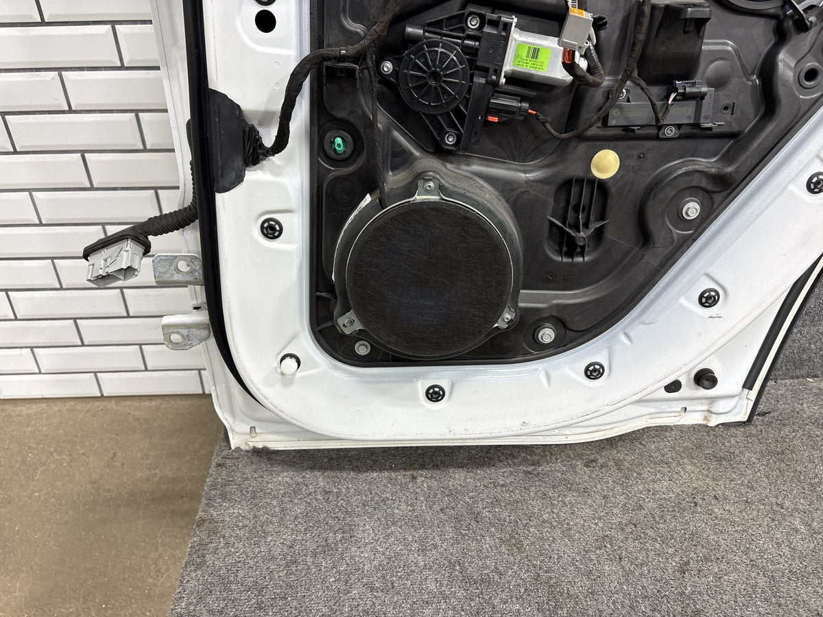 2011-2022 Jeep Grand Cherokee Right Rear Door Bright White ( PW7 )
