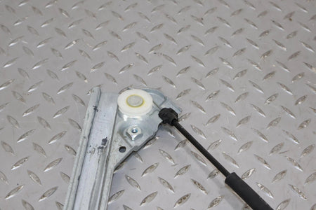 2011 Chevrolet Avalanche- Right Front Door Regulator