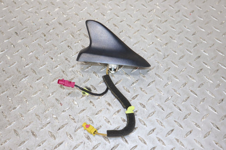 2011 Chevrolet Camaro- Antenna