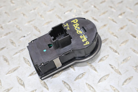 2011 Chevrolet Camaro- Headlight Switch