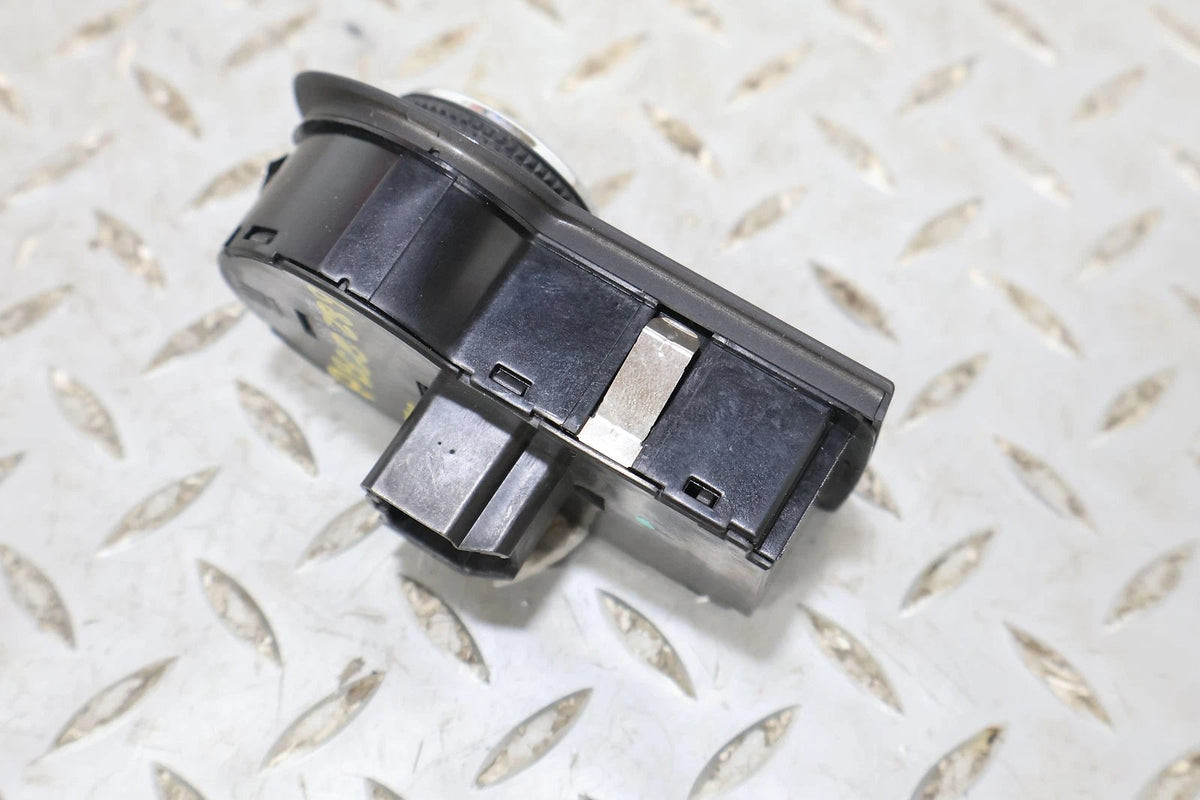 2011 Chevrolet Camaro- Headlight Switch