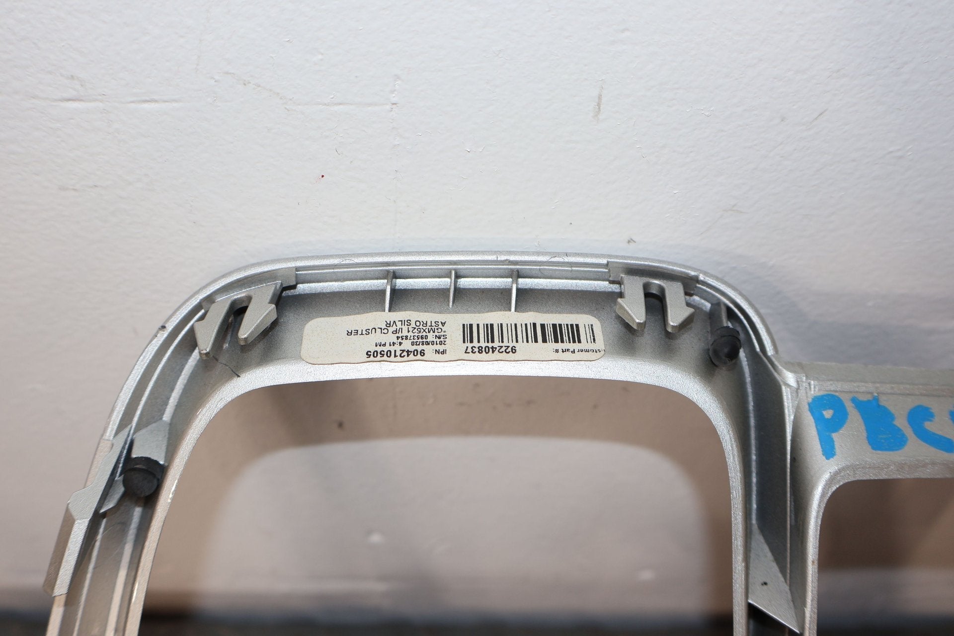 2011 Chevrolet Camaro- Instrument Cluster Bezel