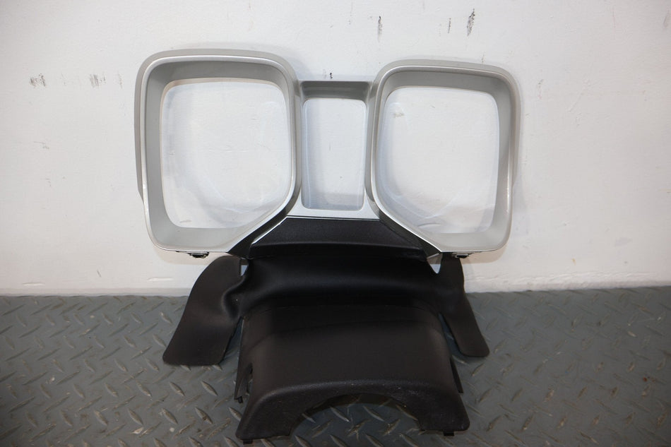 2011 Chevrolet Camaro- Instrument Cluster Bezel