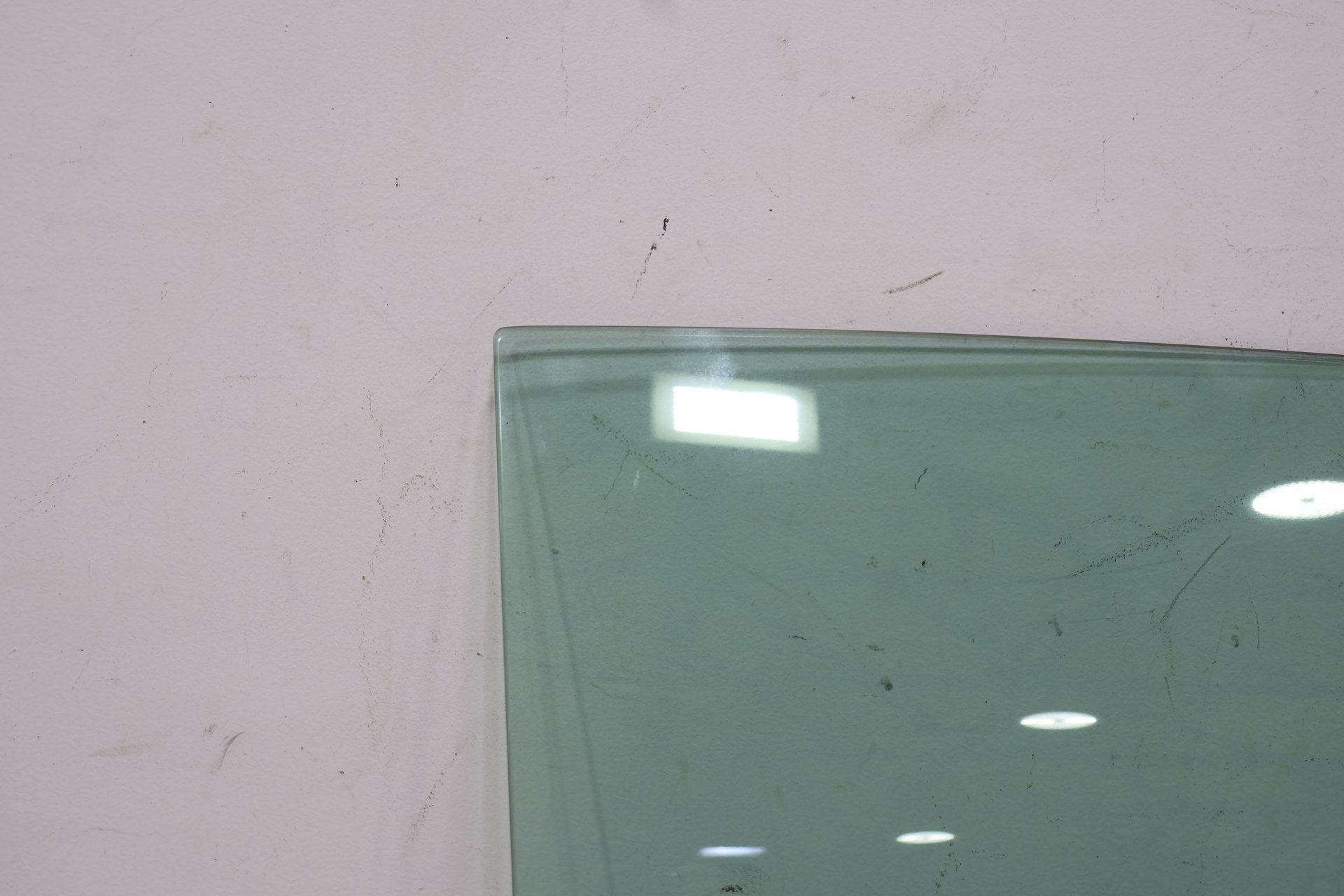 2011 Chevrolet Camaro- Right Front Door Window
