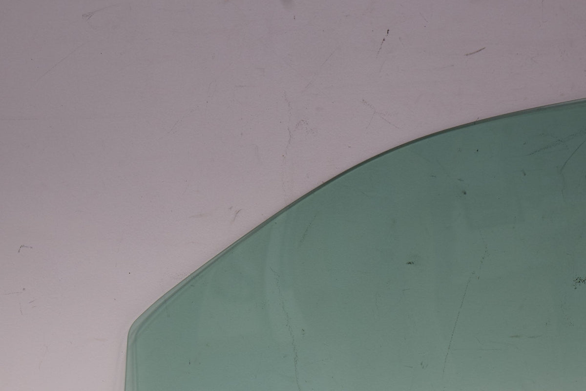 2011 Chevrolet Camaro- Right Front Door Window