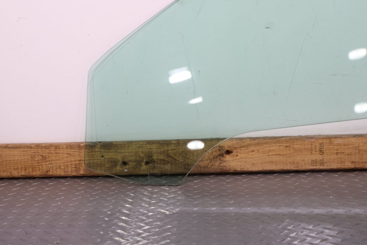 2011 Chevrolet Camaro- Right Front Door Window