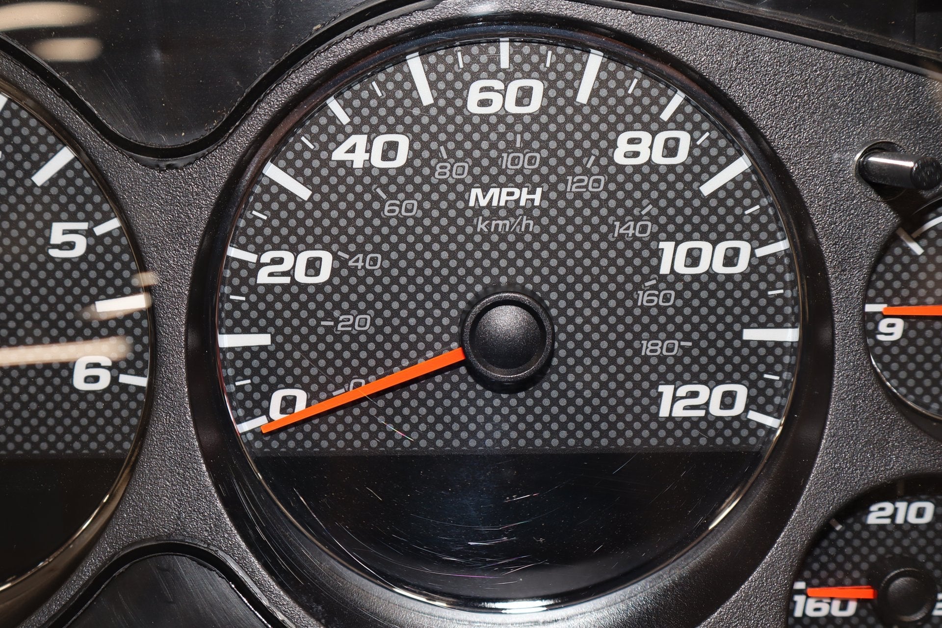 2011 Chevrolet Tahoe Speedometer 20964168 203k Z71 Tested