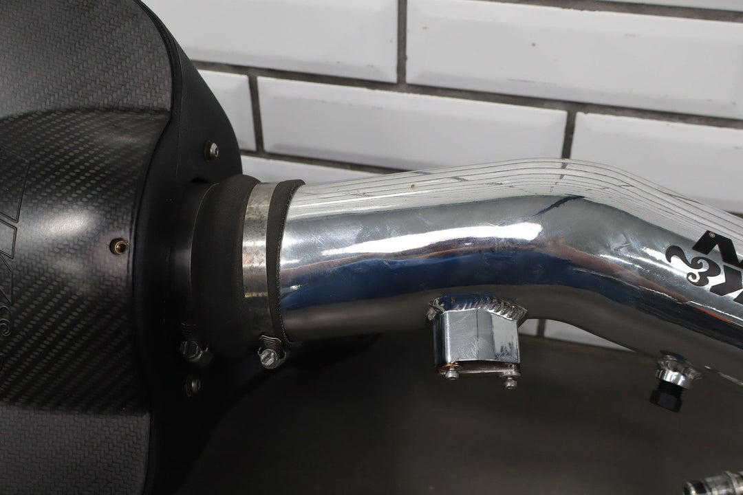 2011 Ford Mustang Aftermarket K & N Air Cleaner/Box