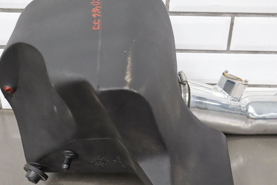 2011 Ford Mustang Aftermarket K & N Air Cleaner/Box