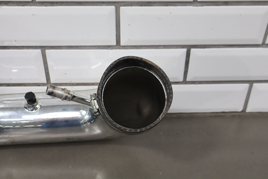 2011 Ford Mustang Aftermarket K & N Air Cleaner/Box