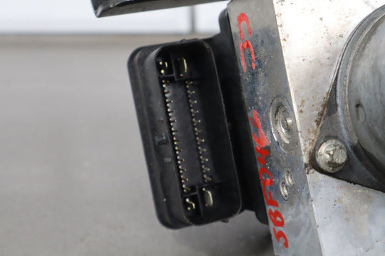 2011 Ford Mustang Anti - Lock Brake Pump & Module