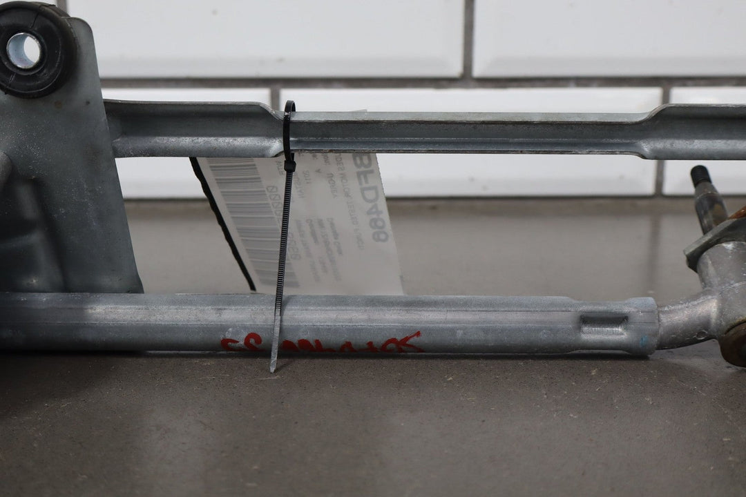 2011 Ford Mustang Front Wiper Motor