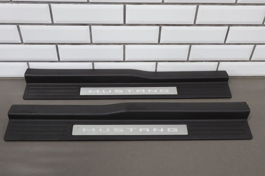 2011 Ford Mustang GT Illuminated Sill Plates Left/Right Genuine