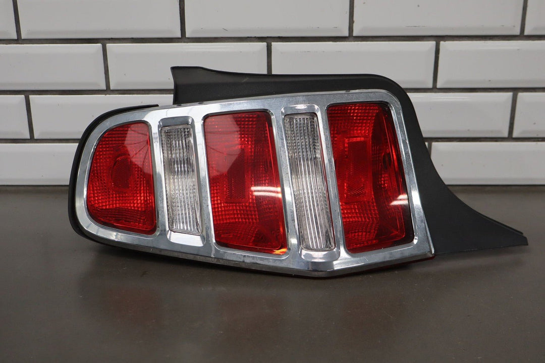 2011 Ford Mustang Left Taillight Assembly Genuine