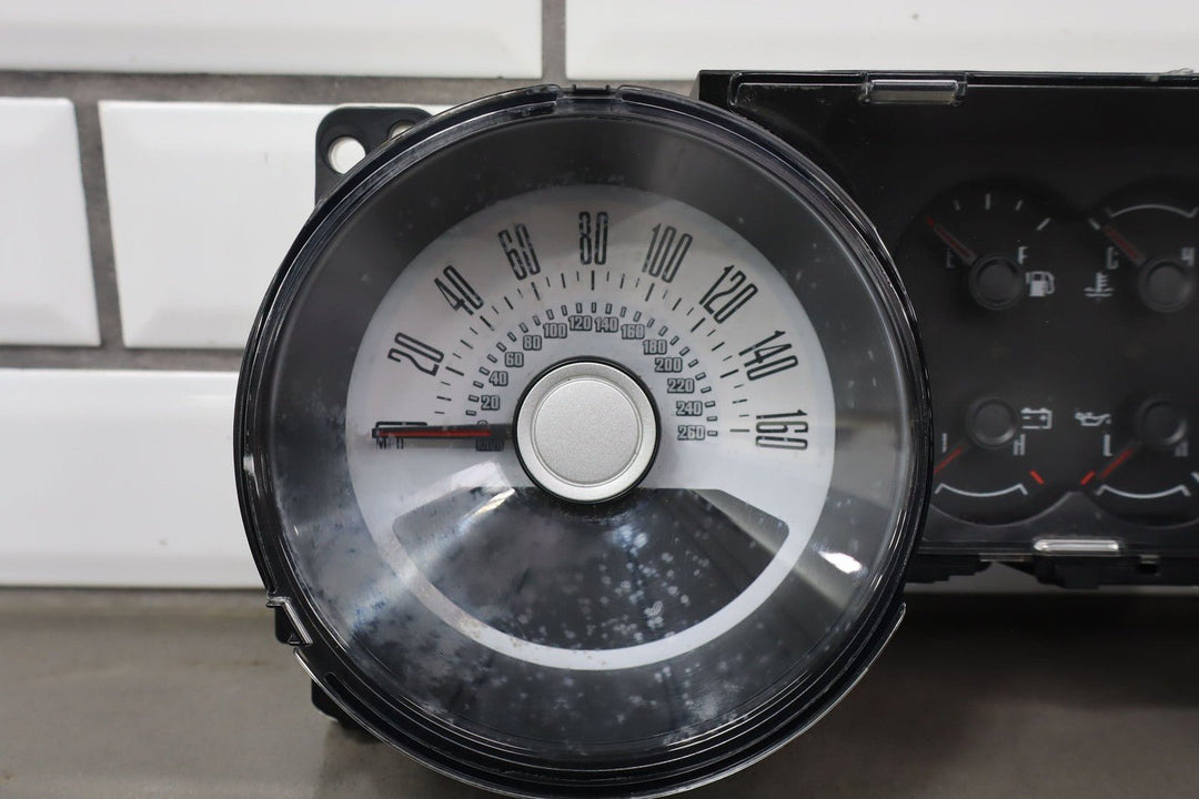 2011 Ford Mustang Speedometer