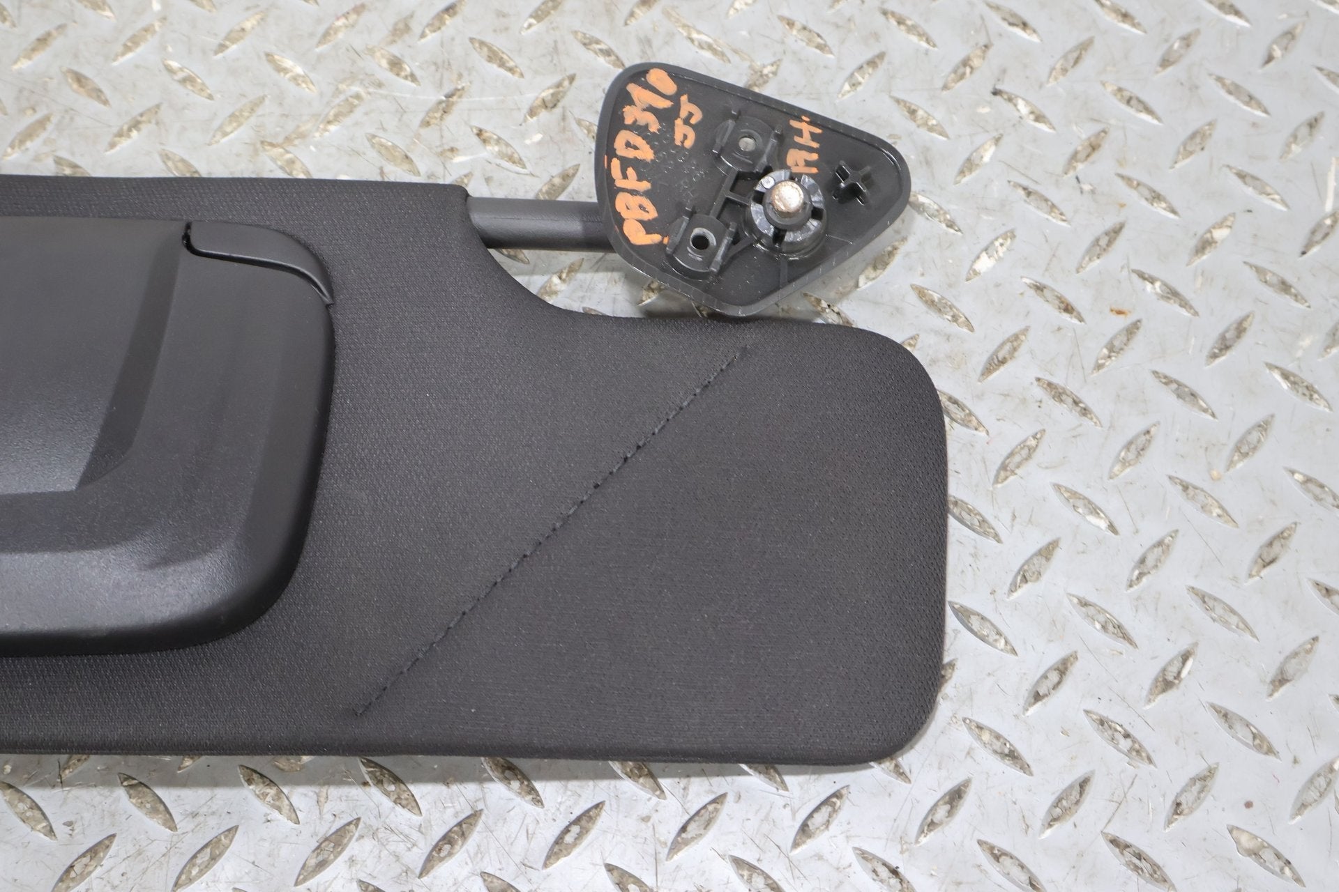 2011 Ford Mustang- Sun Visor