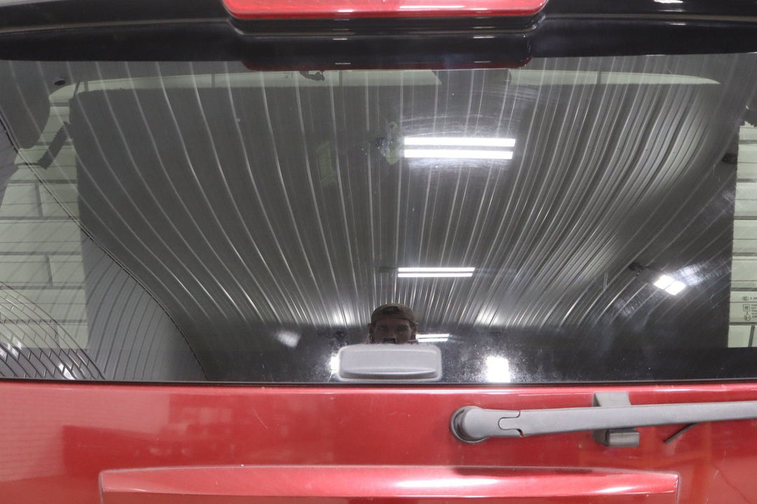 2011 GMC Yukon Decklid/Tailgate Red 80U