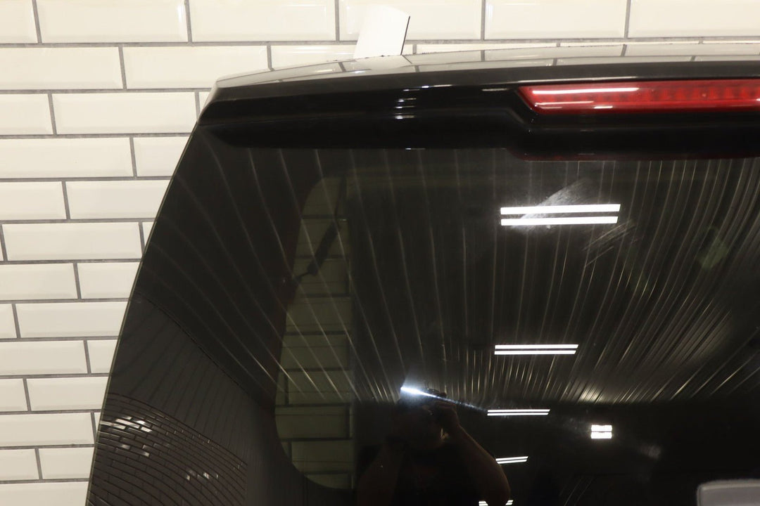 2011 GMC Yukon Decklid/Tailgate Red 80U