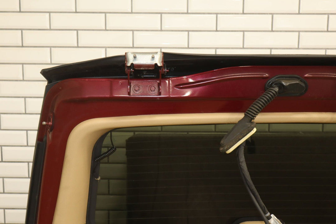 2011 GMC Yukon Decklid/Tailgate Red 80U