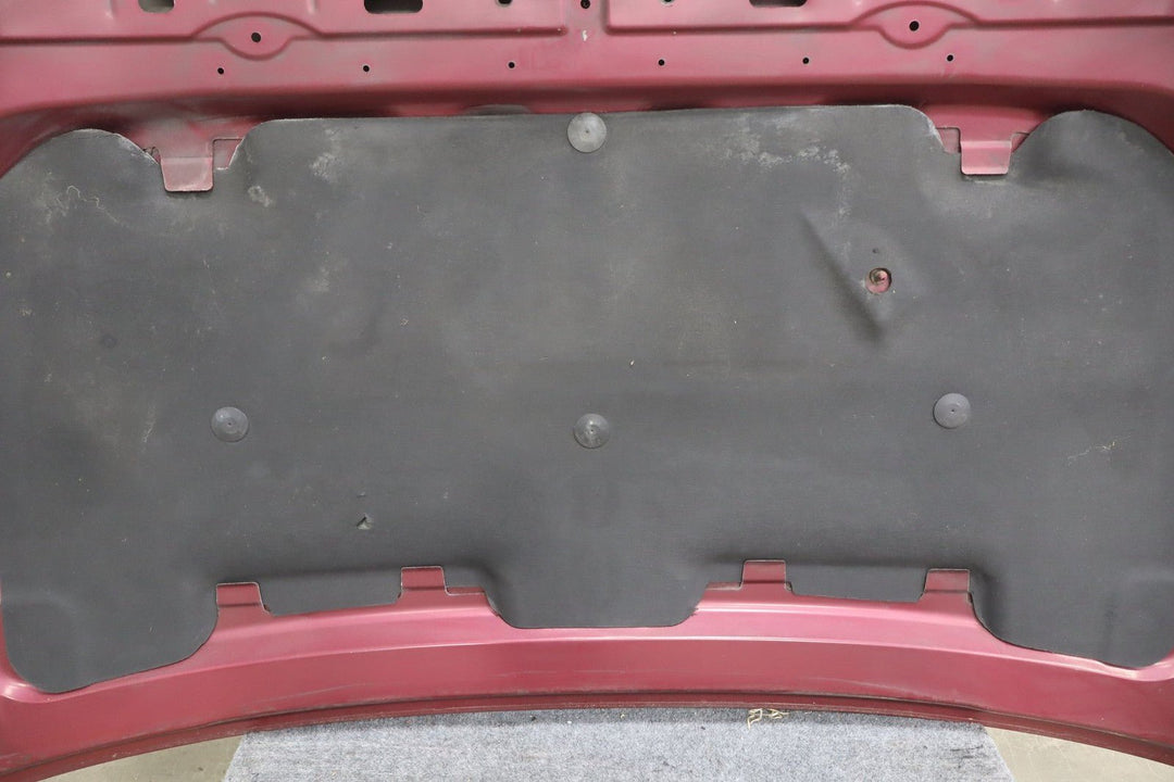 2011 GMC Yukon Hood Red 80U