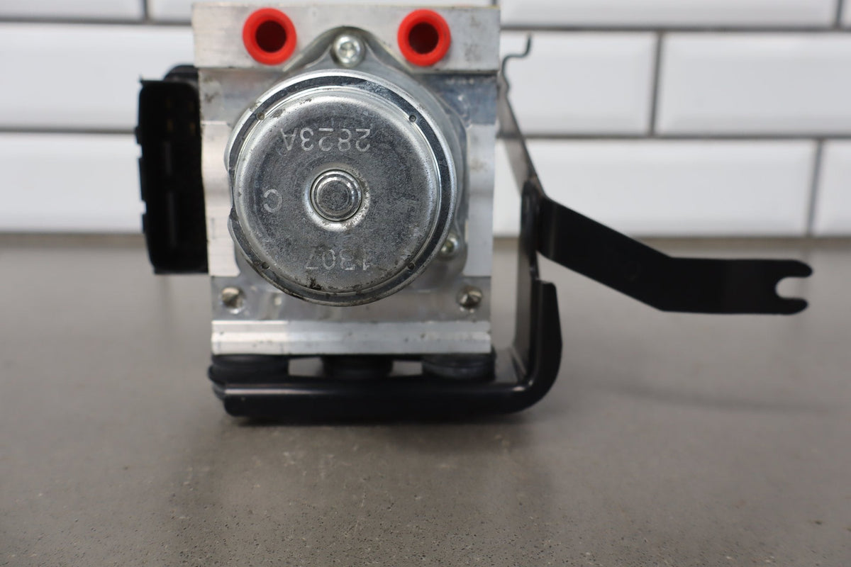 2011 Honda Fit- ABS Brake Unit