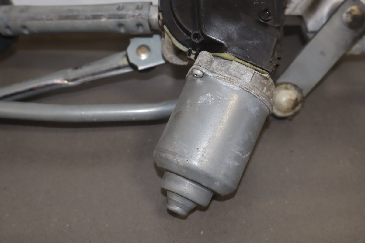 2011 Honda Fit Front Wiper Motor OEM