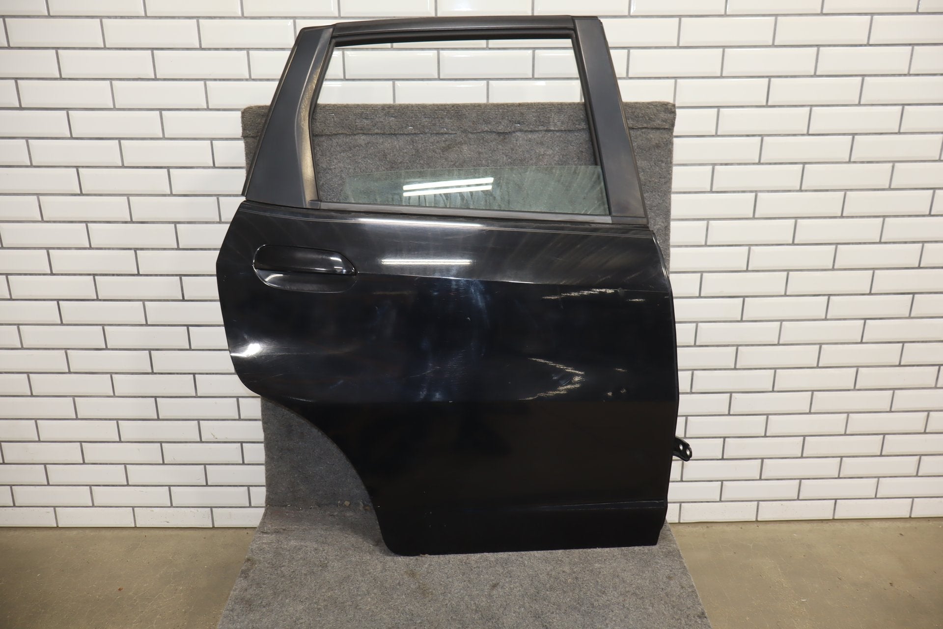 2011 Honda Fit Right Rear Door crystal black pearl ( nh731p )