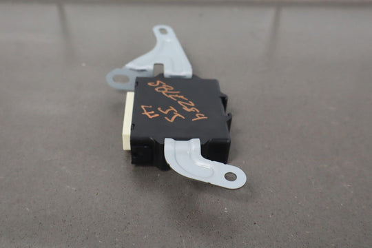 2011 Lexus GX460 Left Driver Front Door Control Module