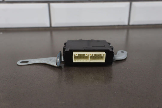 2011 Lexus GX460 Right Passenger Front Door Control Module