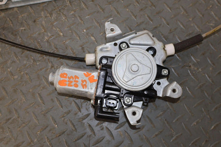 2011 Nissan Xterra- Right Front Door Regulator