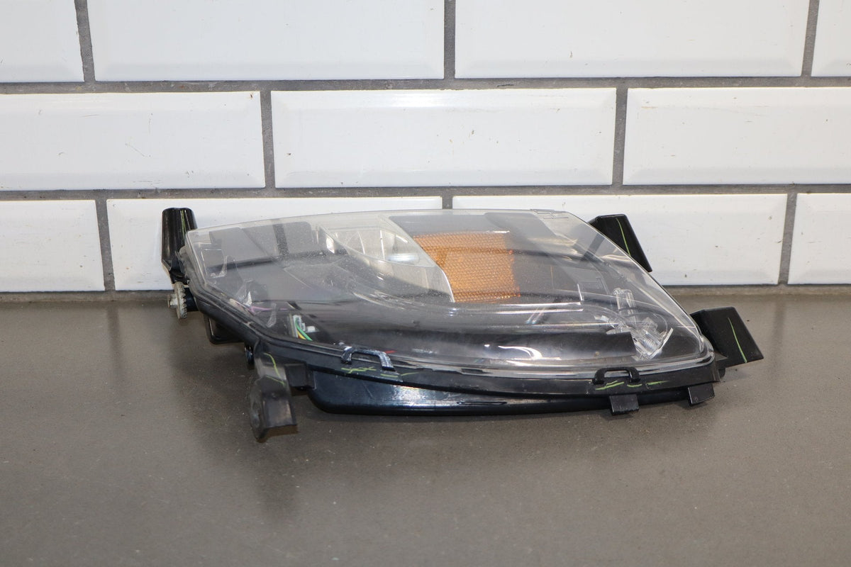 2012-15 Tesla Model S Left Driver Fog Light Lamp Assembly
