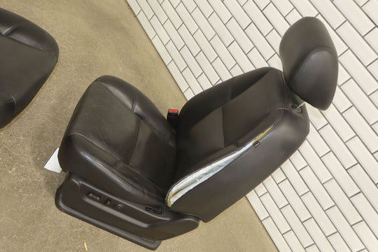 2012 - 2014 Chevrolet Suburban 1500 Pair Front Bucket Seats *LH Damaged*