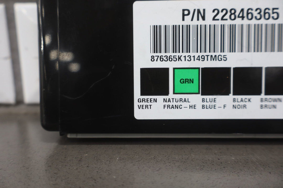 2012 - 2014 Chevrolet Suburban BCM Body Control Module 22846365 OEM